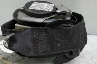 Pretensionneur de ceinture avant gauche VOLKSWAGEN GOLF 5