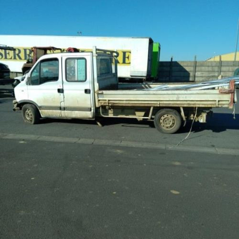 Poignee porte avant droit RENAULT MASTER 2 Photo n°8