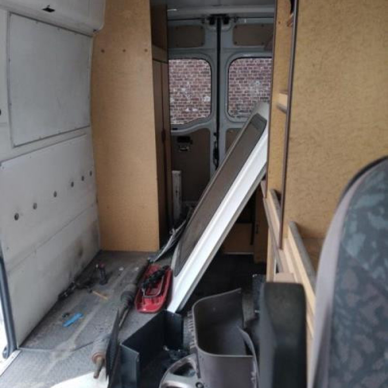 Pompe de direction RENAULT MASTER 2 Photo n°9