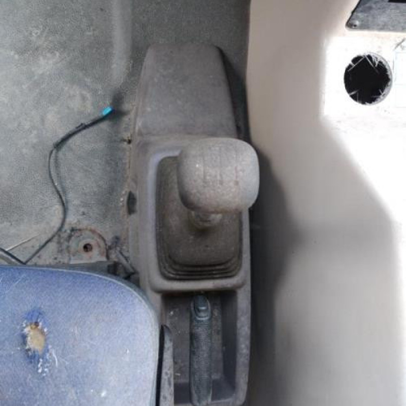 Pompe de direction RENAULT MASTER 2 Photo n°10