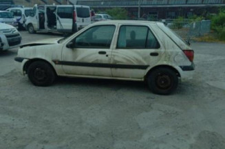 Moteur FORD FIESTA 4