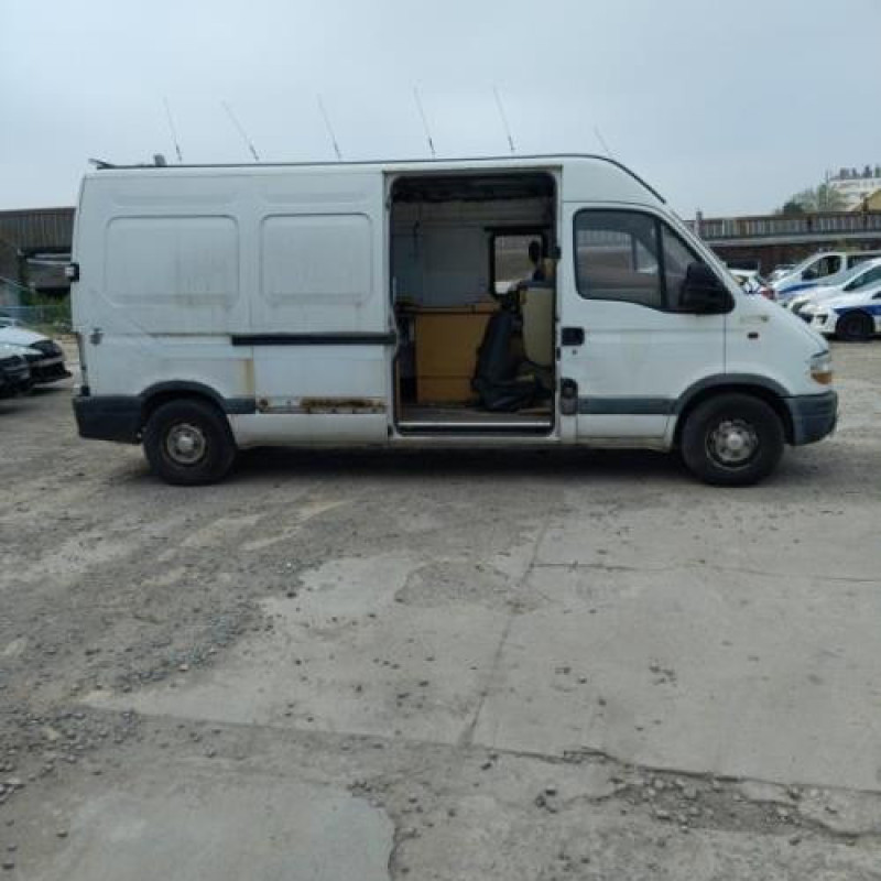 Alternateur RENAULT MASTER 2 Photo n°5