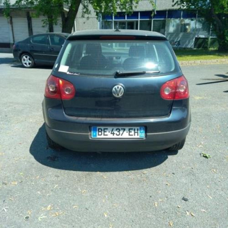 Feu arriere principal droit (feux) VOLKSWAGEN GOLF 5 Photo n°5