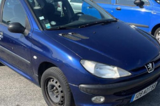 Anti brouillard gauche (feux) PEUGEOT 206