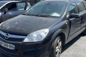 Serrure de coffre OPEL ASTRA H