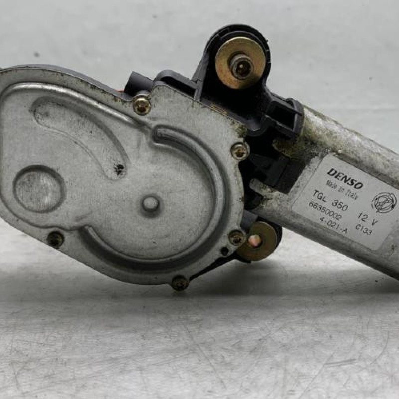 Moteur essuie glace arriere ALFA ROMEO 147 Photo n°4