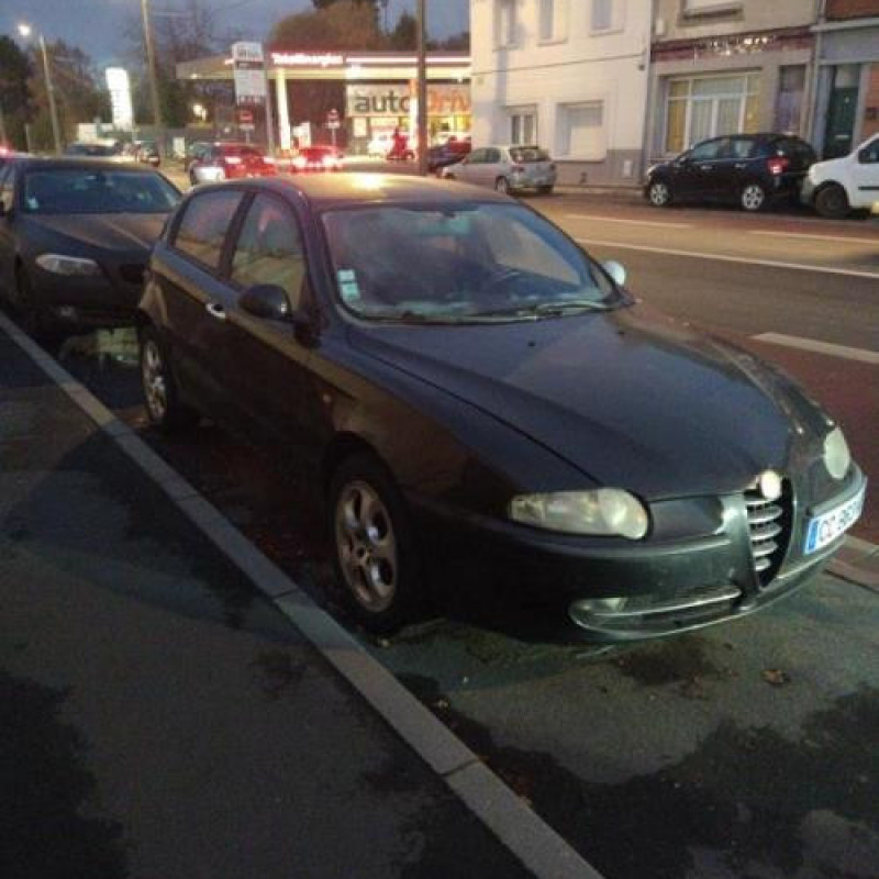 Plage arriere ALFA ROMEO 147 Photo n°5