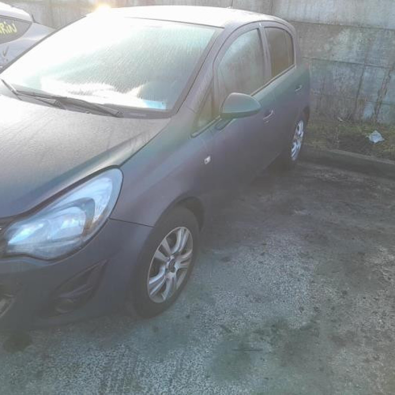 Anti brouillard droit (feux) OPEL CORSA D Photo n°7