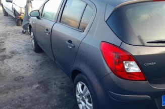 Anti brouillard droit (feux) OPEL CORSA D