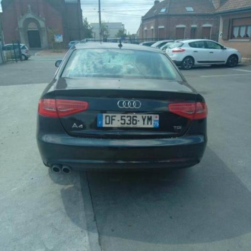 Ceinture arriere gauche AUDI A4 3 Photo n°7