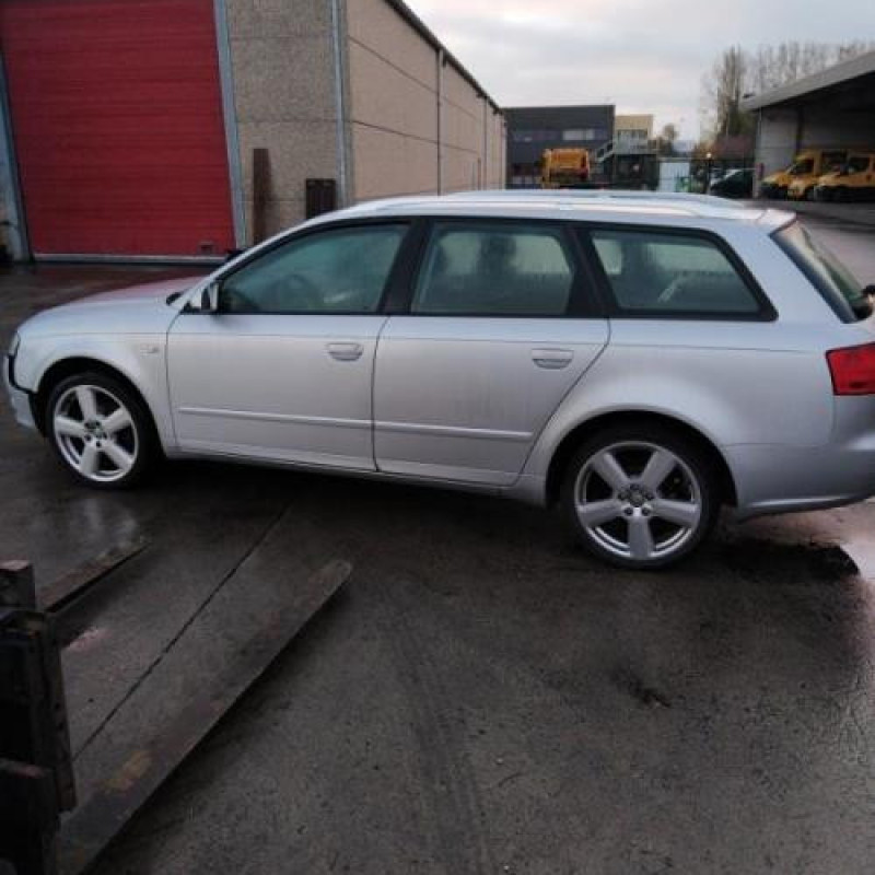 Bouton de warning AUDI A4 2 Photo n°7