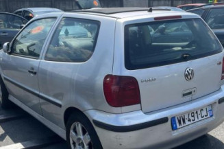 Calandre VOLKSWAGEN POLO 3