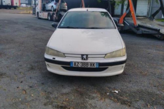 Serrure de coffre PEUGEOT 406