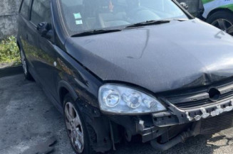 Feu arriere stop central OPEL CORSA C