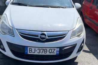 Bouton de warning OPEL CORSA D