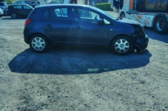 Malle/Hayon arriere OPEL CORSA D