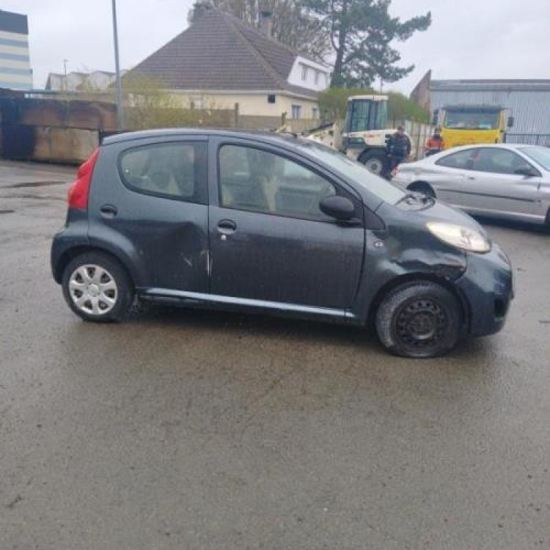 Air bag conducteur PEUGEOT 107 Photo n°5