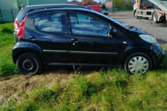 Feu arriere principal gauche (feux) PEUGEOT 107