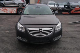 Moteur essuie glace avant OPEL INSIGNIA 1