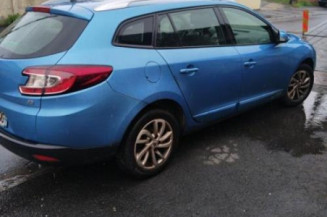 Pare choc arriere RENAULT MEGANE 3