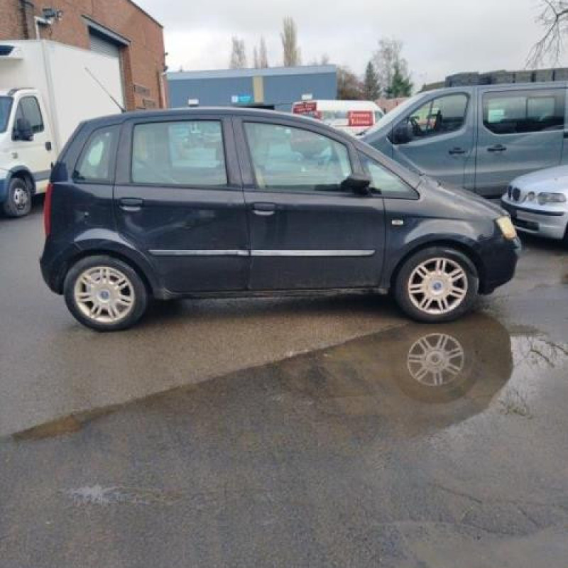 Porte arriere droit FIAT IDEA Photo n°12