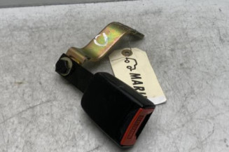 Attache ceinture arriere droit PEUGEOT 406