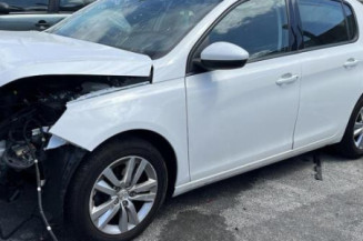 Poignee porte avant gauche PEUGEOT 308 2