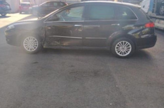 Renfort pare choc avant (traverse) FIAT CROMA 2