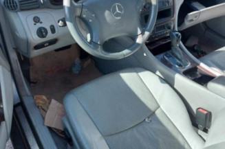 Serrure arriere droit MERCEDES CLASSE C 203