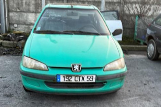 Pare choc arriere PEUGEOT 106