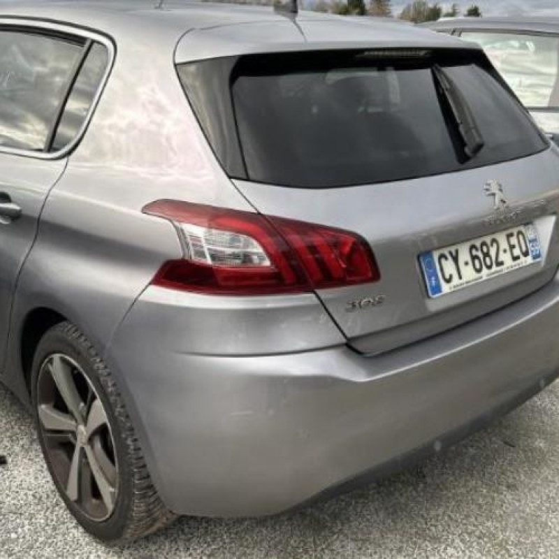 Pare boue arriere gauche PEUGEOT 308 2 Photo n°11