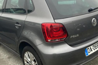 Com (Bloc Contacteur Tournant+Commodo Essuie Glace+Commodo Phare) VOLKSWAGEN POLO 5