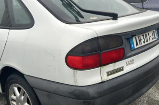 Aile avant gauche RENAULT LAGUNA 1