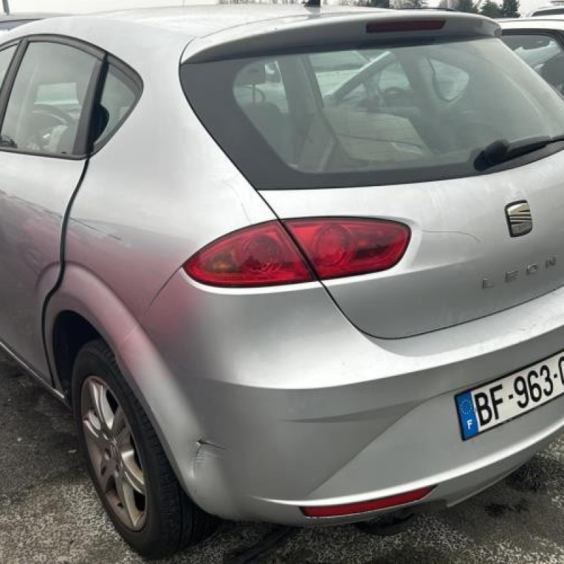 Bras essuie glace avant droit SEAT LEON 2 Photo n°10