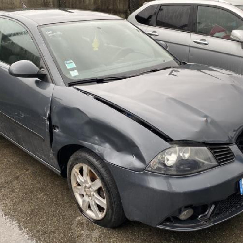 Feu arriere principal gauche (feux) SEAT IBIZA 3 Photo n°4