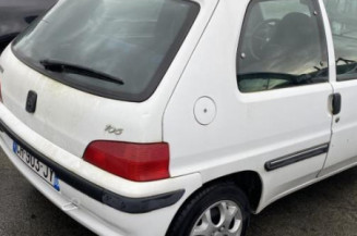 Optique avant principal droit (feux)(phare) PEUGEOT 106