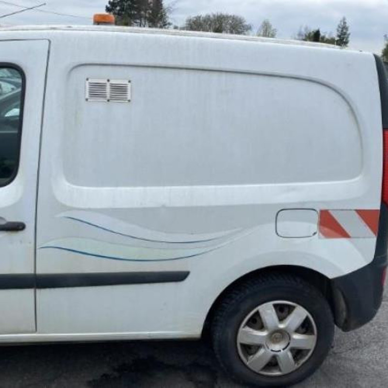 Renfort pare choc avant (traverse) RENAULT KANGOO 2 Photo n°19