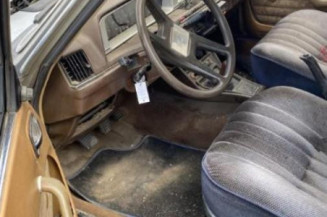 Poignee interieur avant gauche PEUGEOT 604