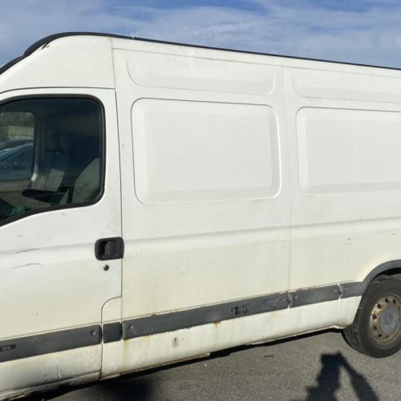 Aile avant droit RENAULT MASTER 2 Photo n°9