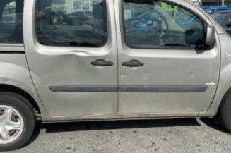 Arret de porte avant droit RENAULT KANGOO 2