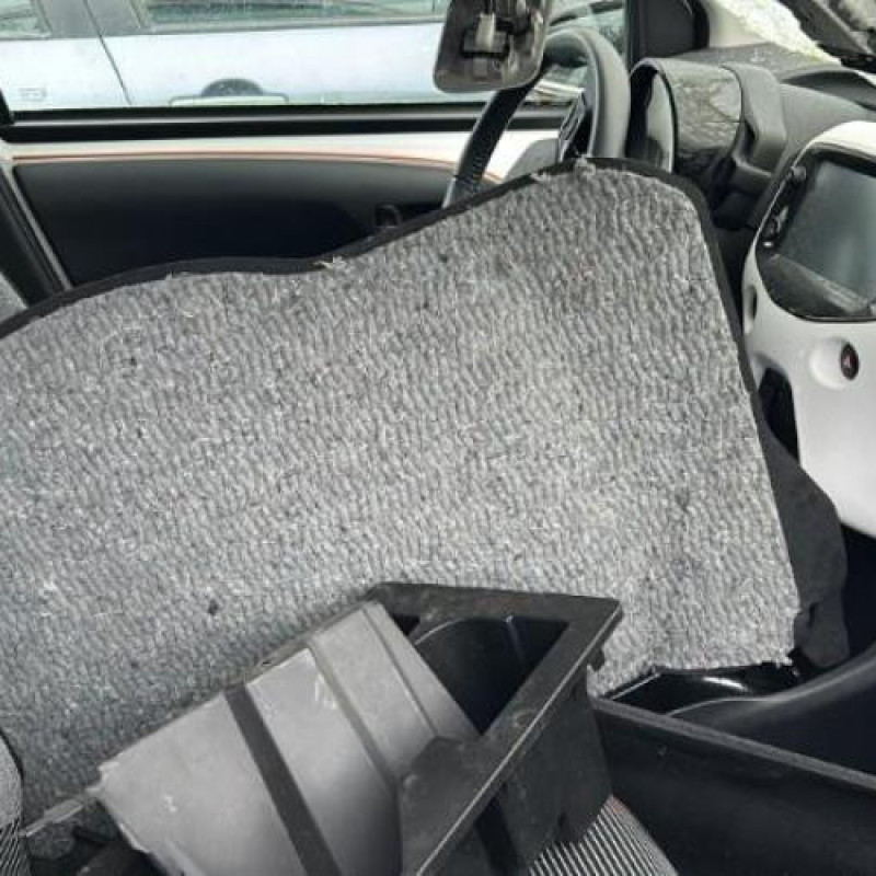 Boitier air bag PEUGEOT 108 Photo n°17