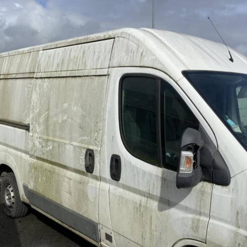 Porte avant gauche PEUGEOT BOXER 3 Photo n°20